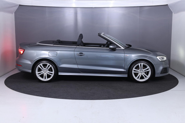 Audi A3 Cabriolet 35 TFSI CoD Advance Sport S-Line 150 pk S-tronic | Navigatie via App | Parkeersensoren achter | Nekverwarming | Stoelverwarming | Adaptieve cruise control |