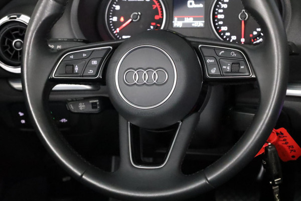 Audi A3 Cabriolet 35 TFSI CoD Advance Sport S-Line 150 pk S-tronic | Navigatie via App | Parkeersensoren achter | Nekverwarming | Stoelverwarming | Adaptieve cruise control |