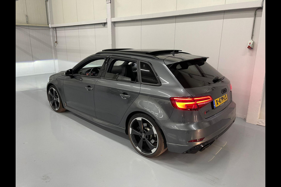 Audi RS 3 SPORTBACK 2.5 TFSI RS 3 quattro