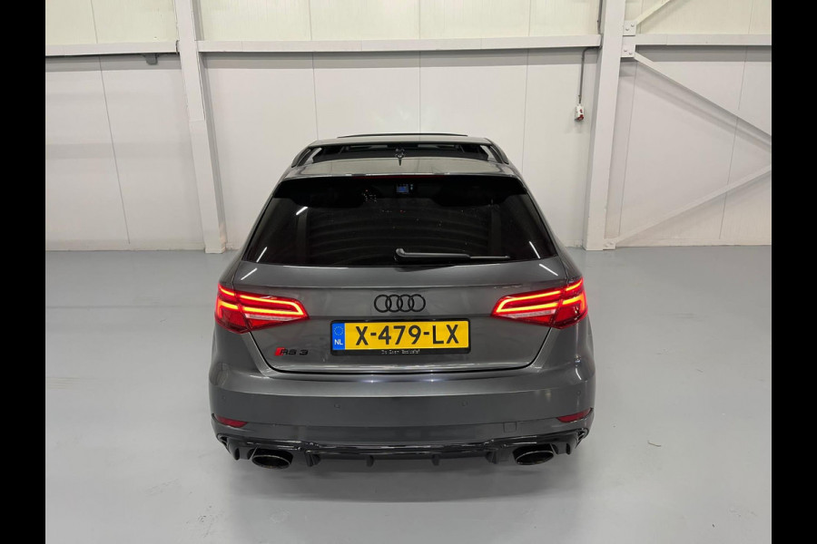 Audi RS 3 SPORTBACK 2.5 TFSI RS 3 quattro