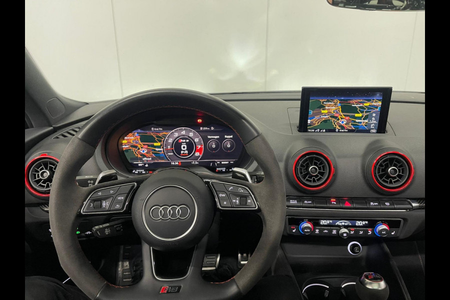 Audi RS 3 SPORTBACK 2.5 TFSI RS 3 quattro