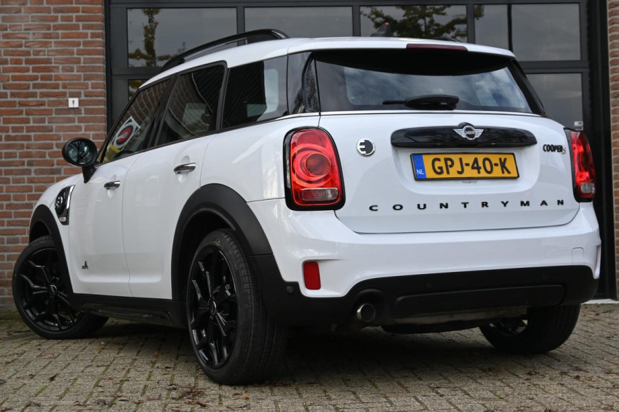 MINI Countryman 2.0 Cooper S E ALL4 BLACK Pano Leder Cruise '18