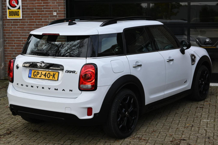 MINI Countryman 2.0 Cooper S E ALL4 BLACK Pano Leder Cruise '18