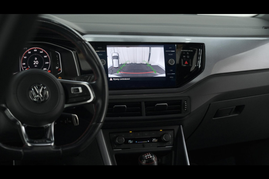 Volkswagen Polo 2.0 TSI GTI | Panoramadak | 250 PK Ferry Monster Autosport | Camera | Apple Carplay