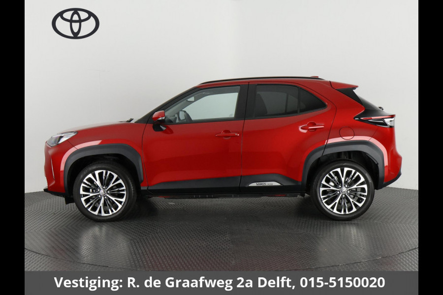 Toyota Yaris Cross 1.5 Hybrid Executive Pack | Navigatie | Panoramadak | Stuur-/Stoelverwarming | Kofferklep Elektrisch |