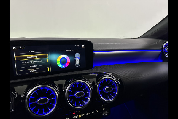 Mercedes-Benz CLA-Klasse Shooting Brake 250 e AMG Night Pakket Plug in Hybrid 218pk PHEV | Panodak | Widescreen Navi MBUX |  Alcantara Sportstoelen | Sfeerverlichting | Apple Carplay  | Camera |