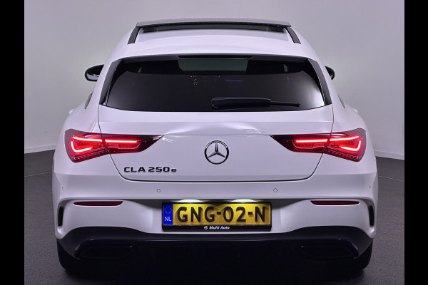 Mercedes-Benz CLA-Klasse Shooting Brake 250 e AMG Night Pakket Plug in Hybrid 218pk PHEV | Panodak | Widescreen Navi MBUX |  Alcantara Sportstoelen | Sfeerverlichting | Apple Carplay  | Camera |