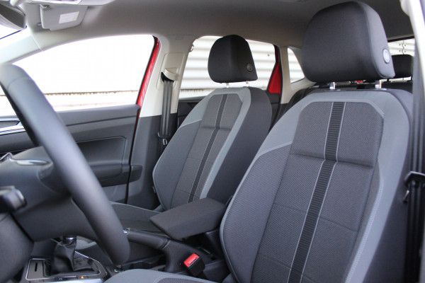 Volkswagen Polo 1.0 TSI 95 PK Highline R-line Led / ACC / Digi cockpit / App connect