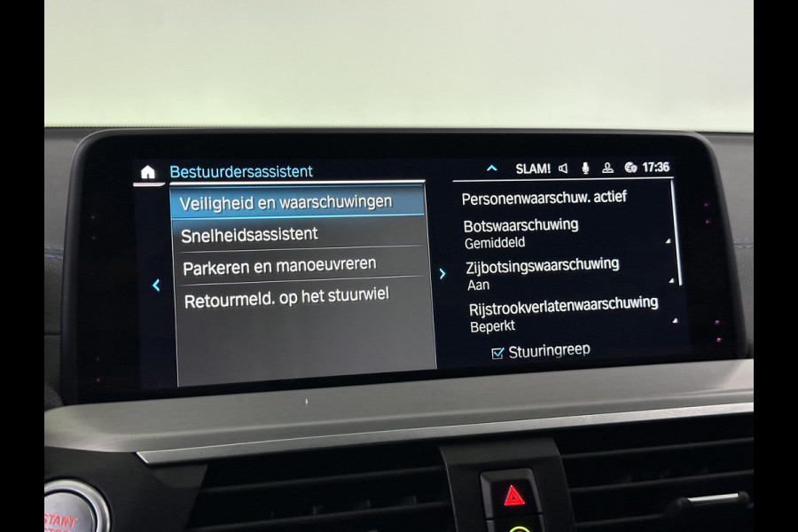 BMW X3 xDrive30e M-Sport Plug in Hybrid | PHEV | Panodak | Trekhaak af Fabriek | Adaptive Cruise | Harman/Kardon | Head-up Display | Carplay | Adaptive Onderstel |