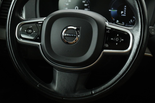 Volvo XC90 T8 Twin Engine Inscription | Luchtvering | Head-up | Navigatie | Stuurverwarming | Trekhaak | Keyless | DAB+ | Camera