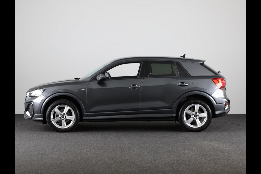 Audi Q2 35 TFSI S Edition 150PK S-Tronic | Private lease vanaf € 582,- | Navigatie | S-Line | Zwart optiek | Privacy glass |