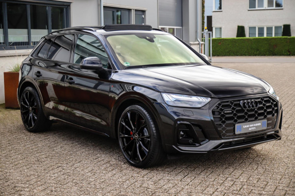 Audi Q5 55 TFSI e Quattro Competition S Edition S-Line 367pk Automaat|Luchtvering|Panoramadak|Virtual Cockpit|OLED Matrix|Trekhaak