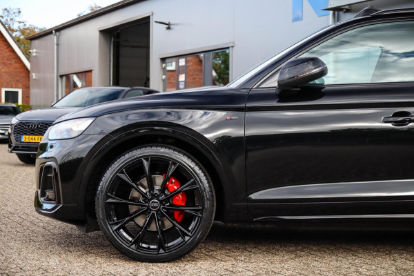 Audi Q5 55 TFSI e Quattro Competition S Edition S-Line 367pk Automaat|Luchtvering|Panoramadak|Virtual Cockpit|OLED Matrix|Trekhaak