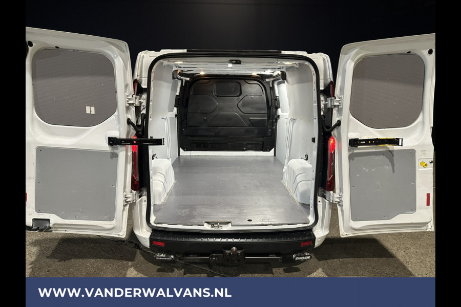 Ford Transit Custom 2.0 TDCI 131pk L2H1 Euro6 Airco | 2x Zijdeur | Camera | Navigatie 2800kg trekhaak, cruisecontrol, parkeersensoren, Apple Carplay, Android auto