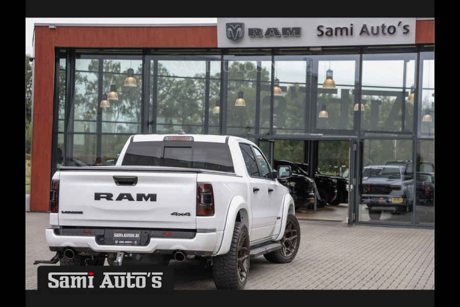 Dodge Ram 1500 HULK | ALL-IN PRIJS | 5.7 V8 HEMI 4x4 | LARAMIE NIGHT EDITION | PRIJS MET LPG EN GARANTIE EN DIKKE WIELEN EN WIDEBODY | DUBBELE CABINE | 5 PERSOONS | VOORRAAD NR 2015 - 4725 | DIRECT BESCHIKBAAR |