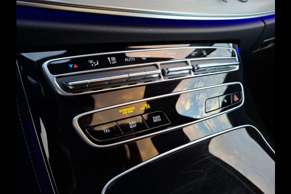 Mercedes-Benz E-Klasse Estate 300 e AMG Line Plug in Hybrid PHEV | Schuifdak | Lederen Sportstoelen | Trekhaak af Fabriek | Adaptive Cruise | Apple Carplay | Widescreen Navi | Sfeerverlichting | Camera |