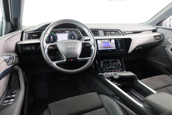 Audi e-tron Sportback 55 quattro S edition 95 kWh 408pk | Panoramadak | Navigatie | Stoelverwarming | Parkeercamera