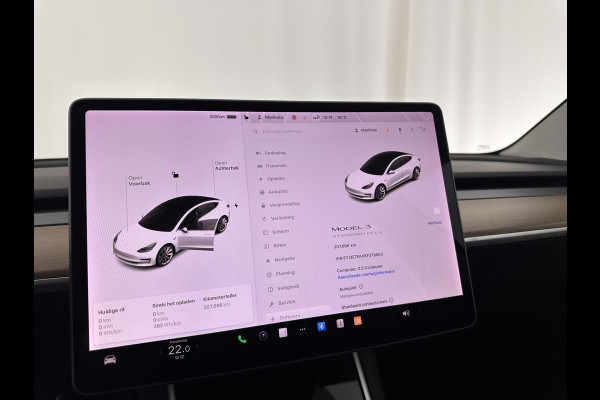 Tesla Model 3 Standard RWD Plus 60 kWh [ 3-Fase ] (INCL-BTW) Aut. *PANO | AUTO-PILOT | NAPPA-LEATHER | KEYLESS | FULL-LED | MEMORY-PACK | SURROUND-VIEW | DAB | APP-CONNECT | DIGI-COCKPIT | LANE-ASSIST | COMFORT-SEATS | 19"ALU*