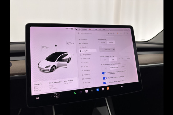 Tesla Model 3 Standard RWD Plus 60 kWh [ 3-Fase ] (INCL-BTW) Aut. *PANO | AUTO-PILOT | NAPPA-LEATHER | KEYLESS | FULL-LED | MEMORY-PACK | SURROUND-VIEW | DAB | APP-CONNECT | DIGI-COCKPIT | LANE-ASSIST | COMFORT-SEATS | 19"ALU*