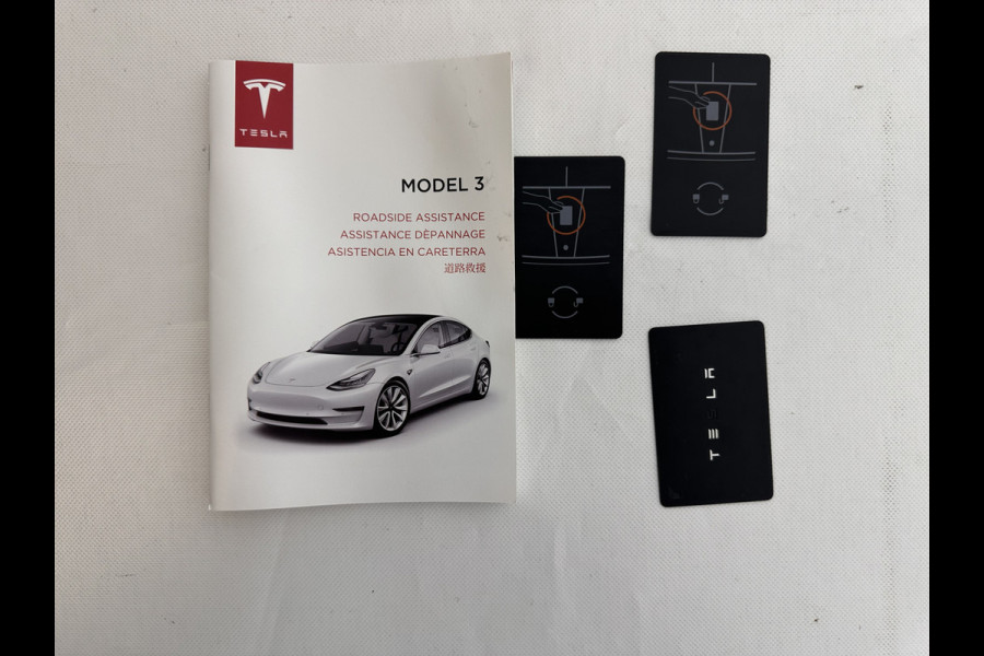 Tesla Model 3 Standard RWD Plus 60 kWh [ 3-Fase ] (INCL-BTW) Aut. *PANO | AUTO-PILOT | NAPPA-LEATHER | KEYLESS | FULL-LED | MEMORY-PACK | SURROUND-VIEW | DAB | APP-CONNECT | DIGI-COCKPIT | LANE-ASSIST | COMFORT-SEATS | 19"ALU*