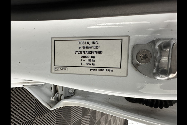 Tesla Model 3 Standard RWD Plus 60 kWh [ 3-Fase ] (INCL-BTW) Aut. *PANO | AUTO-PILOT | NAPPA-LEATHER | KEYLESS | FULL-LED | MEMORY-PACK | SURROUND-VIEW | DAB | APP-CONNECT | DIGI-COCKPIT | LANE-ASSIST | COMFORT-SEATS | 19"ALU*