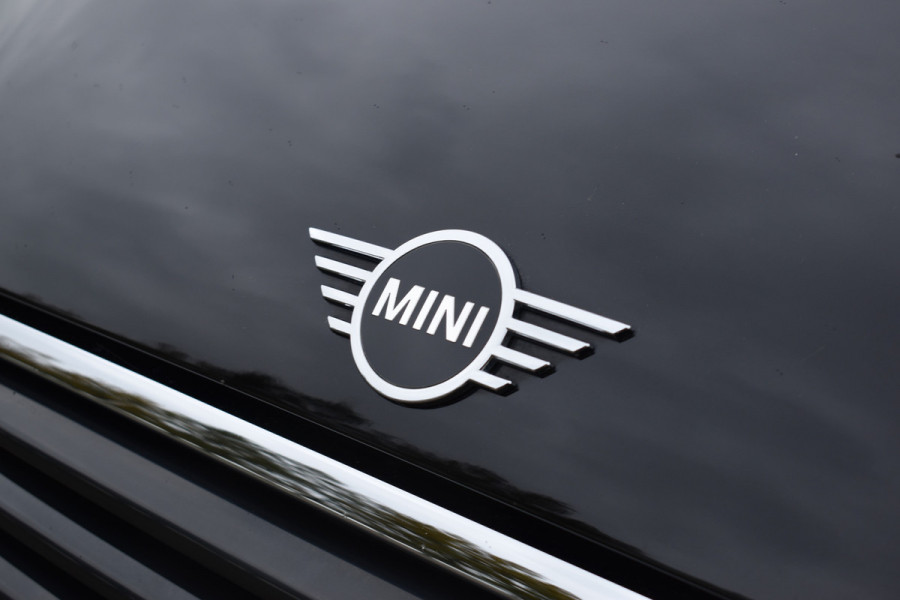 MINI Cabrio 1.5 Cooper Chili Automaat / Clima / Navigatie / Cruise / Keyless Drive