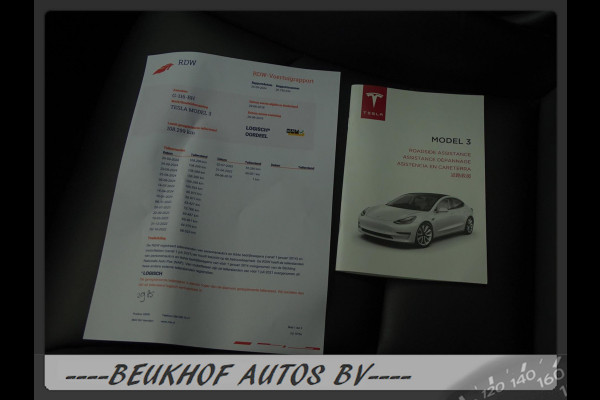 Tesla Model 3 Standard RWD Plus Panoramadak Leer 15x Tesla !