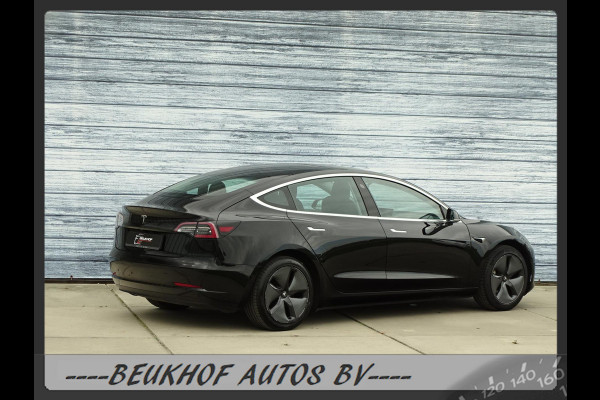 Tesla Model 3 Standard RWD Plus Panoramadak Leer 15x Tesla !