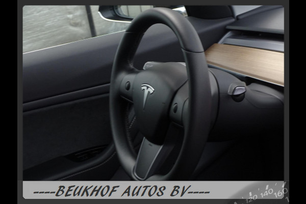 Tesla Model 3 Standard RWD Plus Panoramadak Leer 15x Tesla !