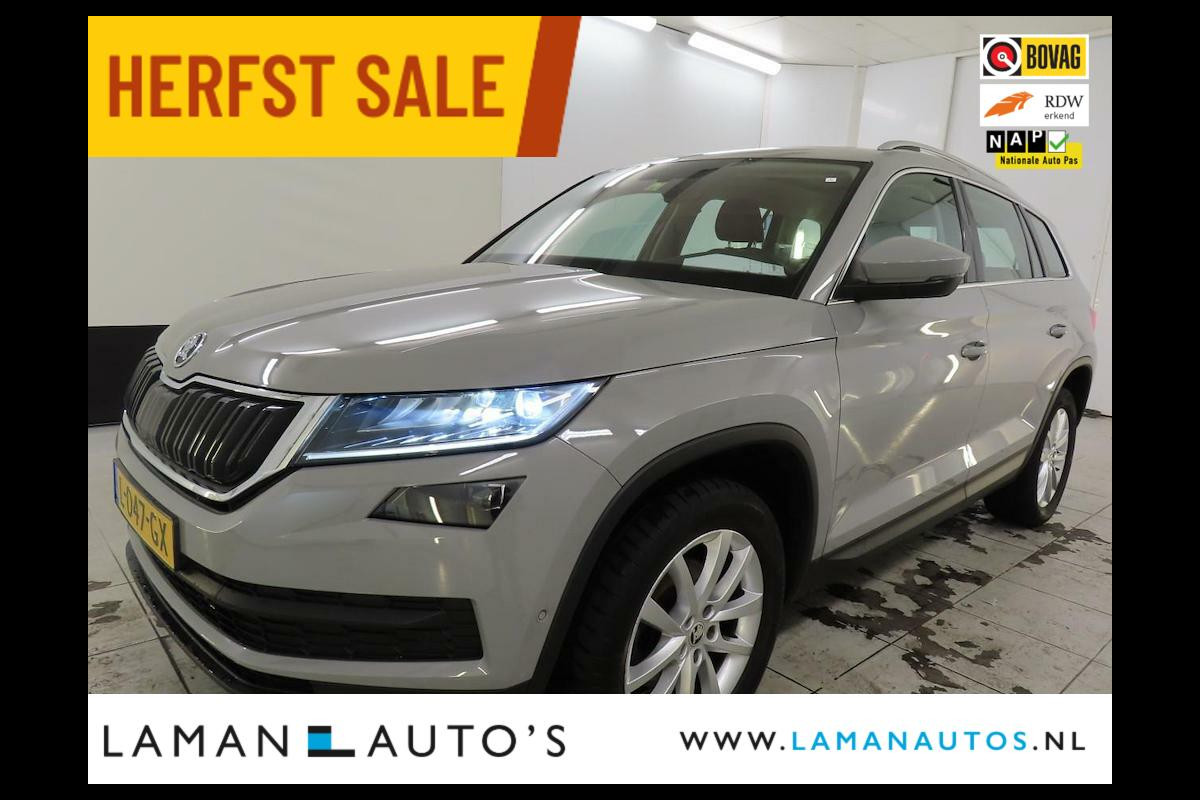 Škoda Kodiaq 1.5 TSI 150pk DSG Business Edition Plus Aut. | Open dak Virtual Halfleder CarPlay Canton ECC Navi Cruise LED 18" LMV Camera BLIS