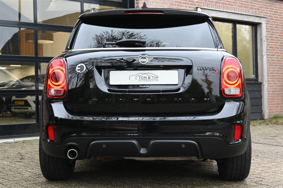 MINI Countryman 2.0 Cooper S E ALL4 JCW BlackPack John Works ´19