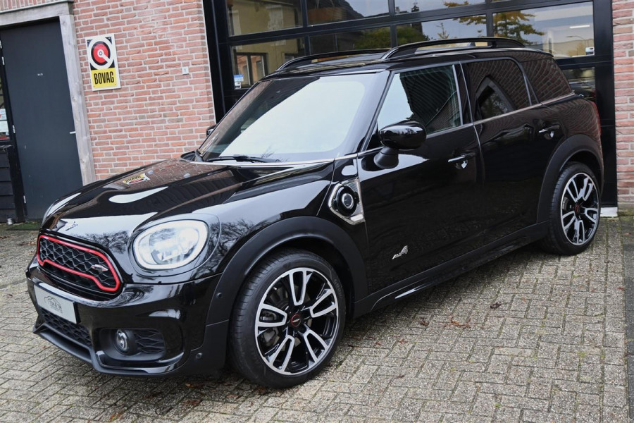 MINI Countryman 2.0 Cooper S E ALL4 JCW BlackPack John Works ´19