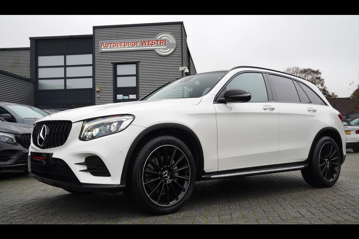 Mercedes-Benz GLC 300 4MATIC | Panorama | Burmester | Trekhaak | Luxe Leder | Sfeerverlichting | Camera | 245PK | 20 inch |