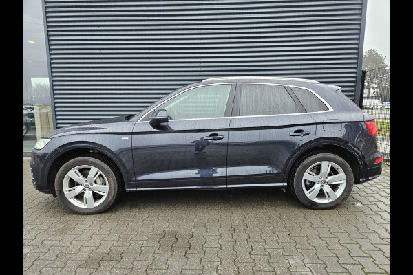 Audi Q5 50 TFSI e Quattro S Line Plug In Hybrid PHEV | Trekhaak af Fabriek | Memory Stoelen Verwarmd | Apple Carplay | DAB | 19"L.M | Cruise Control |