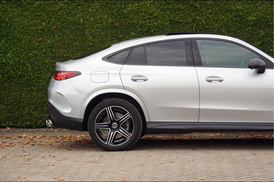 Mercedes-Benz GLC Coupé GLC 300 e 4M AMG Line Coupé | Pano Trekhaak Distronic Memory 360 Camera