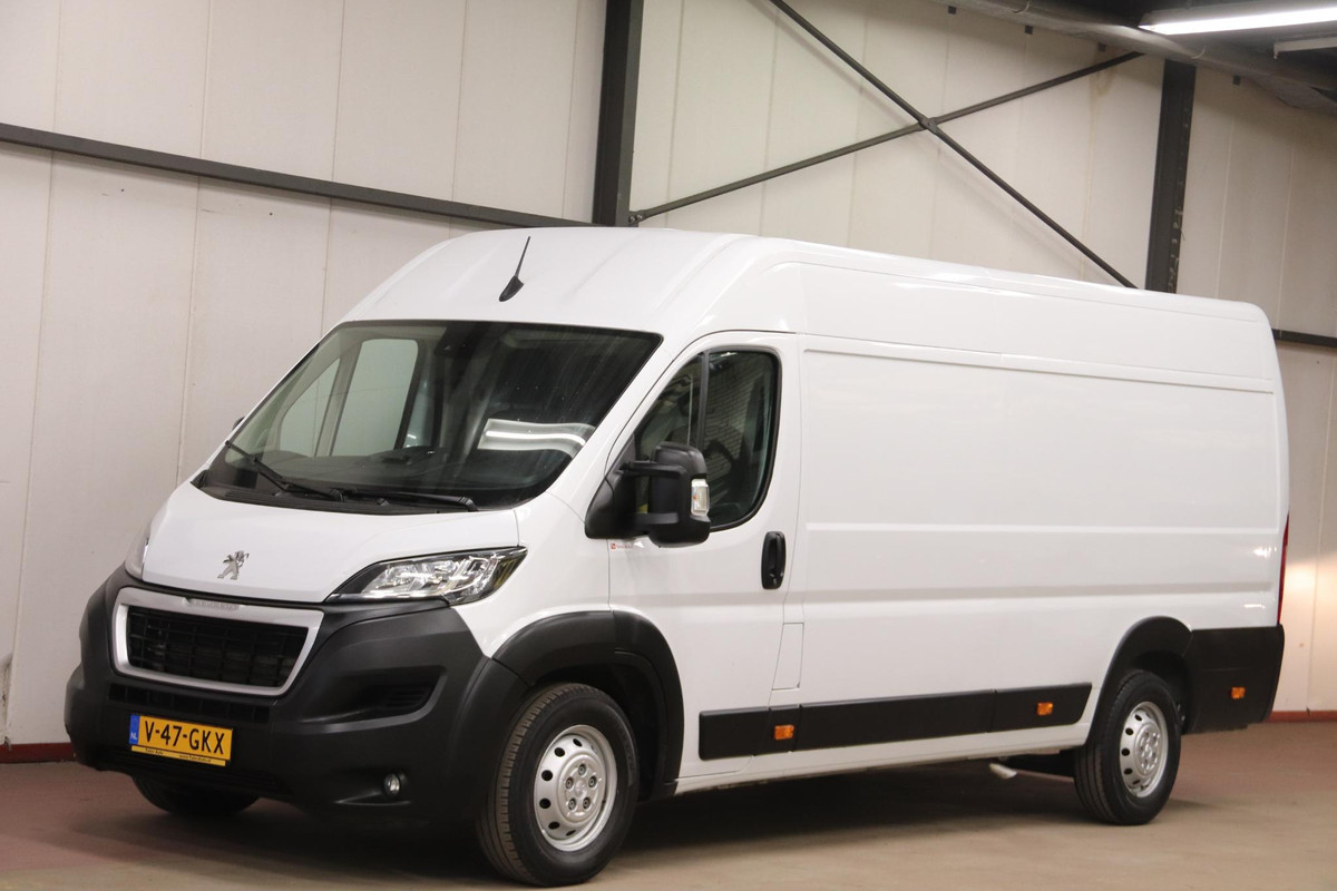 Peugeot Boxer 435 2.2 BlueHDi 140 L4H2 NAVIGATIESYSTEEM