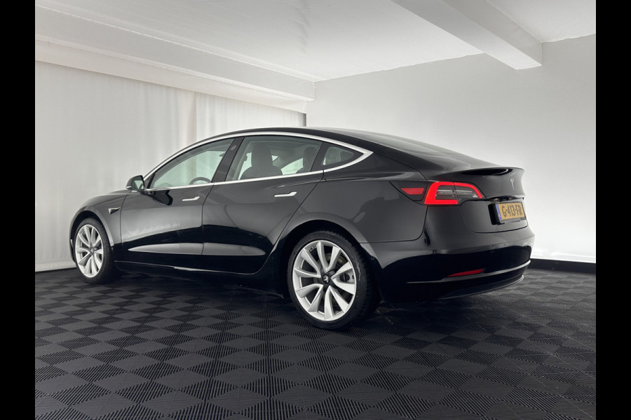 Tesla Model 3 Standard RWD Plus 60 kWh [ 3-Fase ] (INCL-BTW) Aut. *PANO | AUTO-PILOT | NAPPA-LEATHER | KEYLESS | FULL-LED | MEMORY-PACK | SURROUND-VIEW | DAB | APP-CONNECT | DIGI-COCKPIT | LANE-ASSIST | COMFORT-SEATS | 19"ALU*