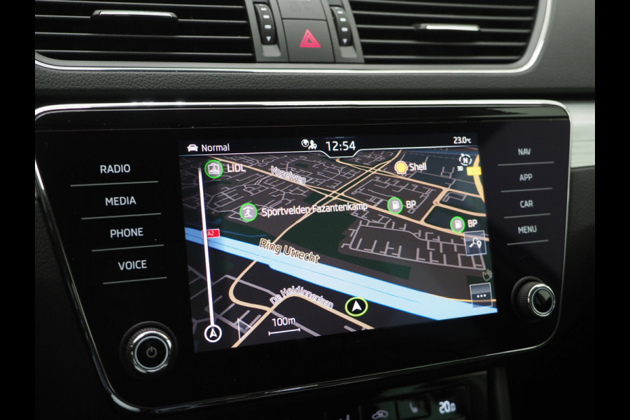 Škoda Superb Combi 1.4 TSI iV 218PK | Virtual Cockpit | Cruise | Stoelverwarming | Carplay | DAB