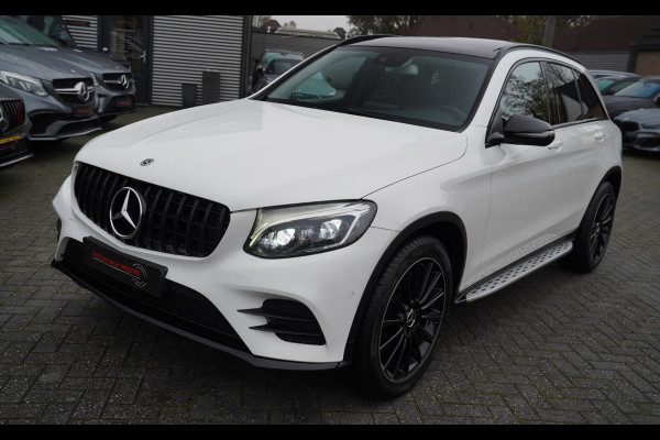 Mercedes-Benz GLC 300 4MATIC | Panorama | Burmester | Trekhaak | Luxe Leder | Sfeerverlichting | Camera | 245PK | 20 inch |