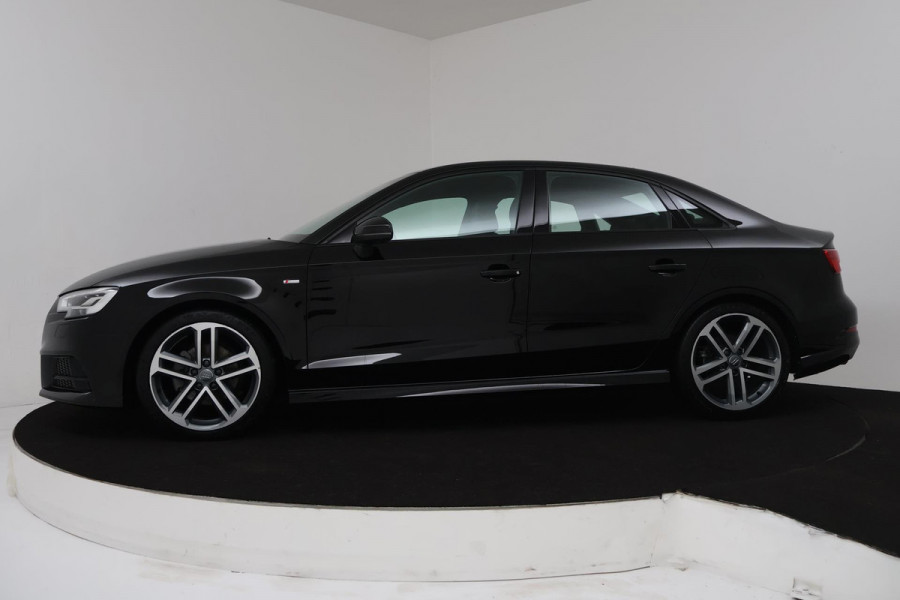 Audi A3 Limousine 35 TFSI CoD Advance Sport Automaat (NAVIGATIE, VIRTUAL, STOELV, PDC, CRUISE, CLIMATE, NL-AUTO, GOED ONDERHOUDEN)