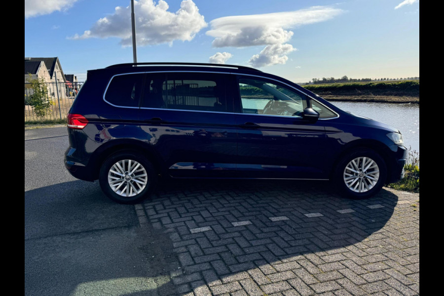 Volkswagen Touran 1.4 TSI DSG Comfortline Business 7p trekhaak