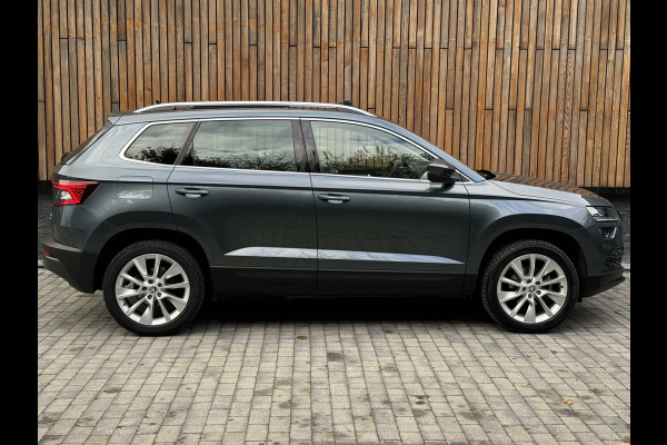 Škoda Karoq 1.5 TSI Style DSG Automaat | Panoramadak | LED verlichting | Cruise control adaptief | Elektrisch bedienbare achterklep | Sporst