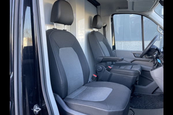 Volkswagen Crafter 35 2.0 TDI L4 EL EUVI Highline Automaat Euro 6 Koelwagen Koelwagen met dubbele koeling Airco - Cruise control - Navi - Apple CP+AA - Radio/USB/TEL-VB  - A-uitrijcam. - MFV-Stuurwiel - ML - Ramen E-VZ - RS - HSA - B-Stoel IHV - Tussenschot V