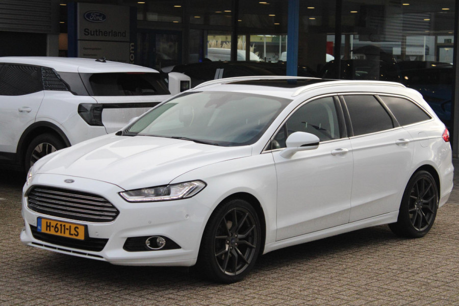 Ford Mondeo Wagon 1.5 Titanium Stoelverwarming | trekhaak | camera