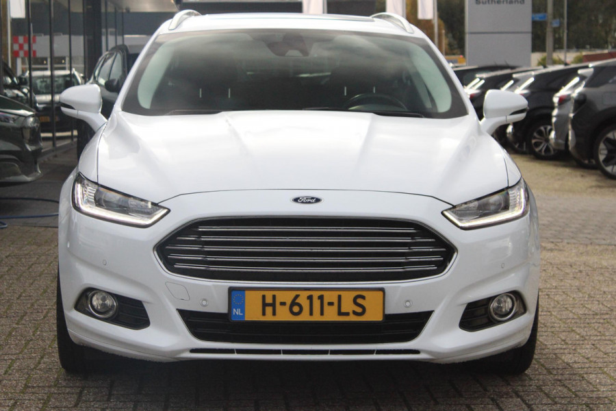 Ford Mondeo Wagon 1.5 Titanium Stoelverwarming | trekhaak | camera