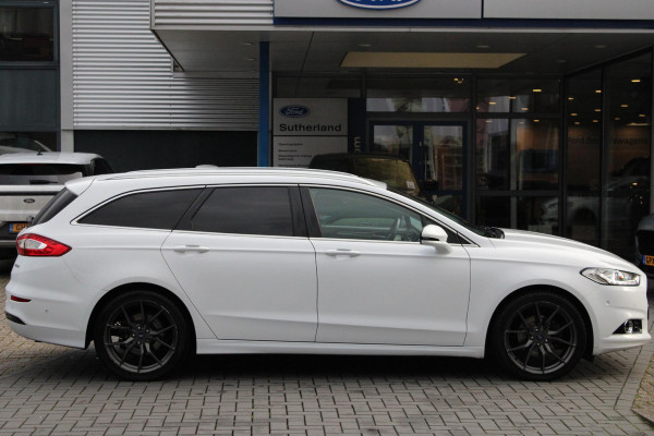 Ford Mondeo Wagon 1.5 Titanium Stoelverwarming | trekhaak | camera