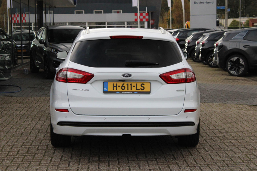 Ford Mondeo Wagon 1.5 Titanium Stoelverwarming | trekhaak | camera