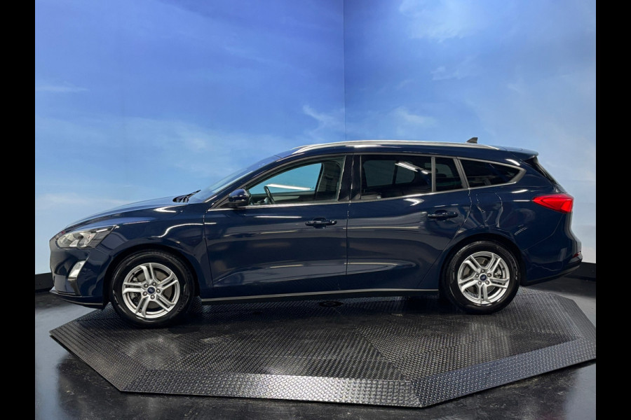 Ford FOCUS Wagon 1.0 EcoBoost Trend Edition Business Airco | Cruise | Navi | Camera | Trekhaak