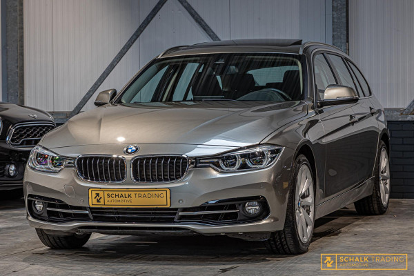 BMW 3 Serie Touring 318i High Executive|Pano|Cam|e-trekhaak