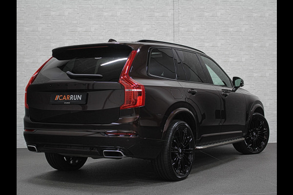 Volvo XC90 2.0 T8 AWD R-Design | 360 View | ACC | Massage | Panorama | Stoelventilatie | Harman-Kardon | Head-Up | Keyless-Entry | Alcantara-Hemel | Pilot-Assist | Stuurverwarming | 4-Zone Clima | Stoelverwarming V+A | Leder Zwart | Autom. Parkeren | Standkachel | Zonwering | Draadloos Laden | Carplay | Treeplanken |